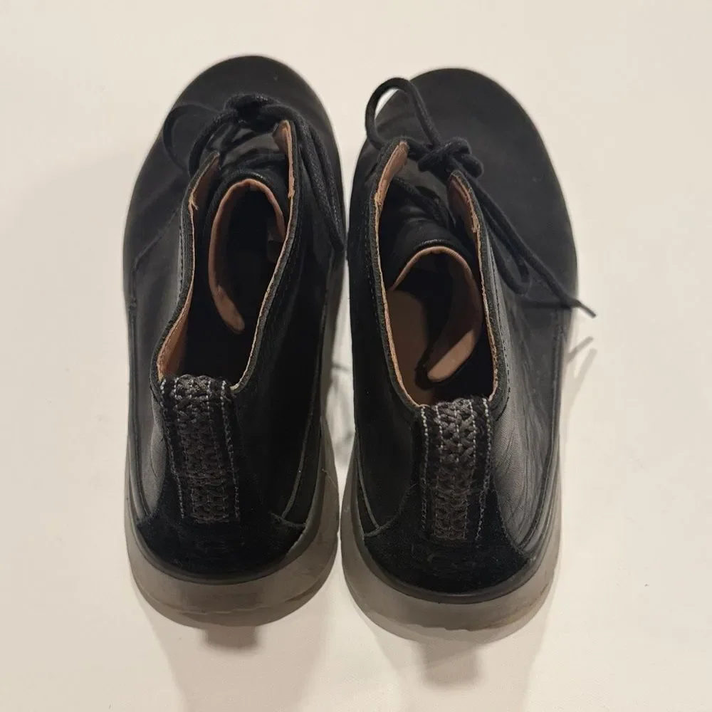 UGG Men's Black Chukka Boots